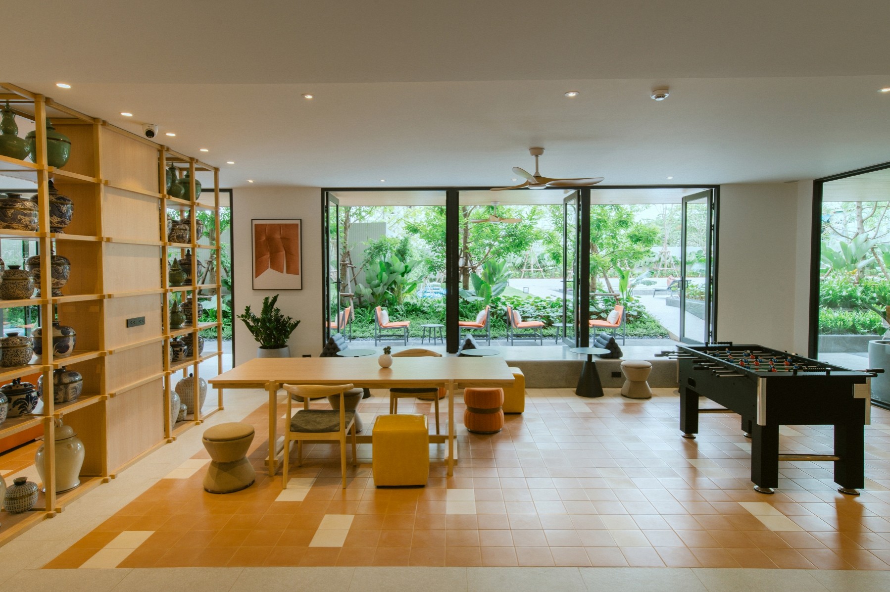 Photo <label>Gallery</label>